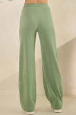 Women’s Wide-Leg Corduroy Pants