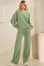 Women’s Wide-Leg Corduroy Pants