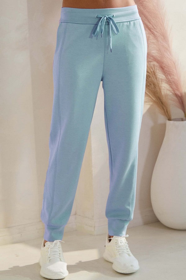 Women’s Sporty Chic Scuba Joggers