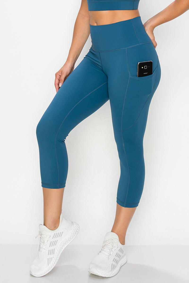 Capri Leggings - B&W Dragon with pocket – Funtastic Activewear