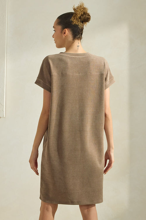 Brown Women’s Effortless Chic V-Neck Short Sleeve Corduroy Shift Dress