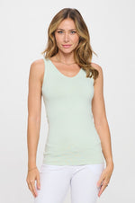 Seamless Reversible V or U Tank Top