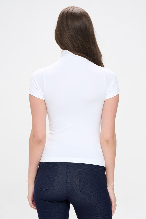Women's White Short Sleeve Mock Neck Essential Top Shirt, One Size