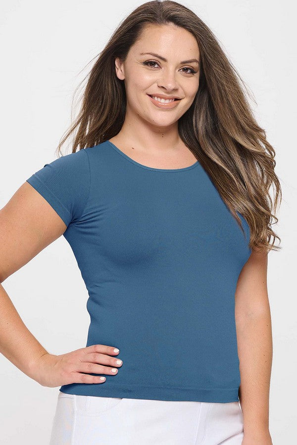 Plus Size Seamless Crew Neck Short Sleeve