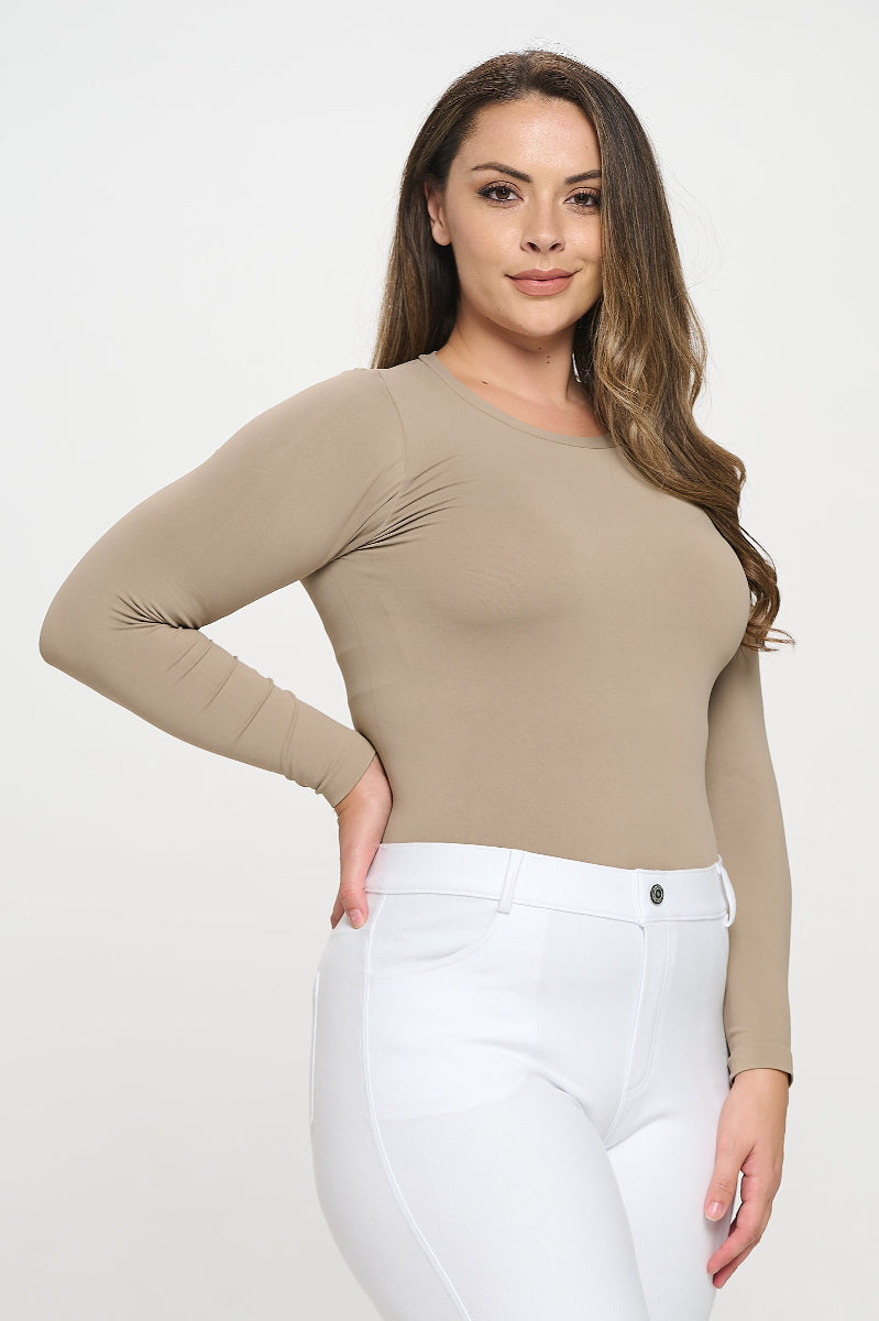 Light Mocha Women’s Seamless Long Sleeve Round Crew Neck Stretchy Top 