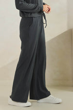 Plus Size Women’s Effortless Chic Relaxed Drape Pants
