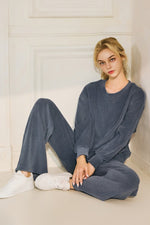 Women's Relaxed Ribbed Corduroy Long Sleeve Top