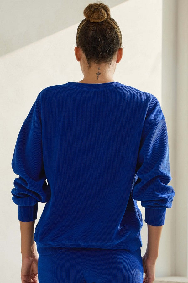 Women's Relaxed Ribbed Corduroy Long Sleeve Top