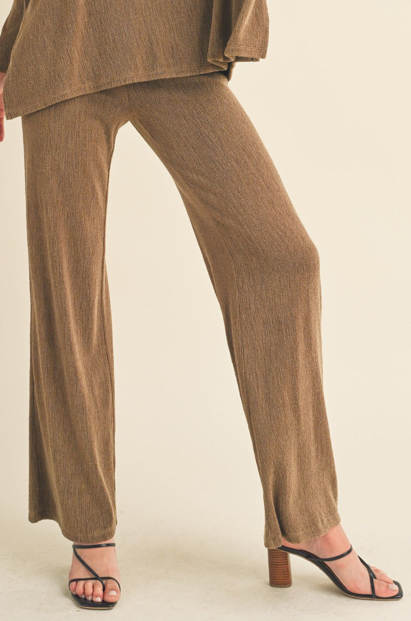 Women's Textured Wide Leg Pants