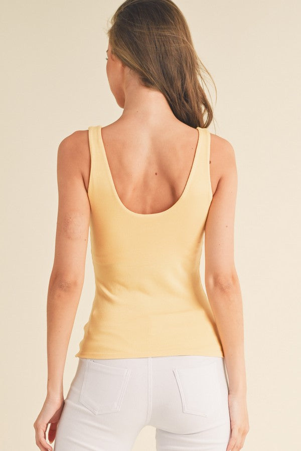 Yellow Wide Strap Scoop Neck Tank Top, Plus Size