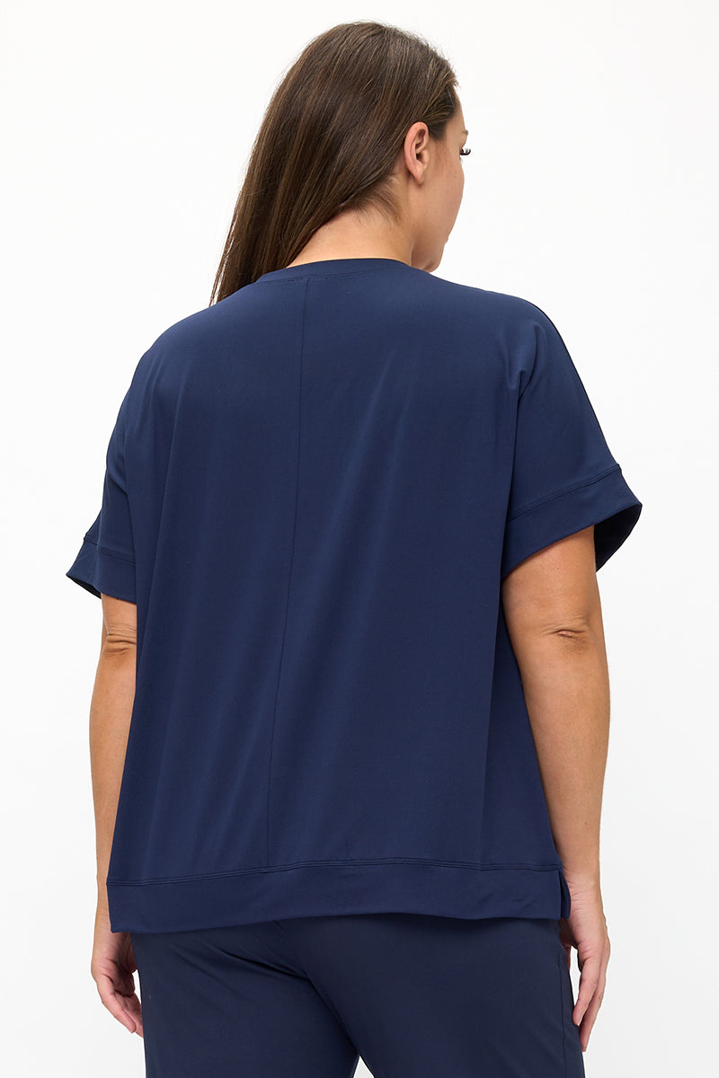 Plus Size Women’s Effortless Chic Relaxed Drape Top