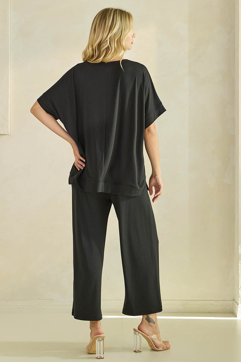 Effortless Chic Relaxed Drape Oversized Top & Wide Leg Cropped Pants Set