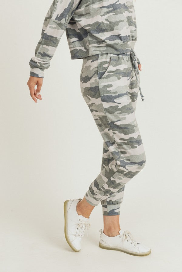 Relaxed Green Camo Print Joggers