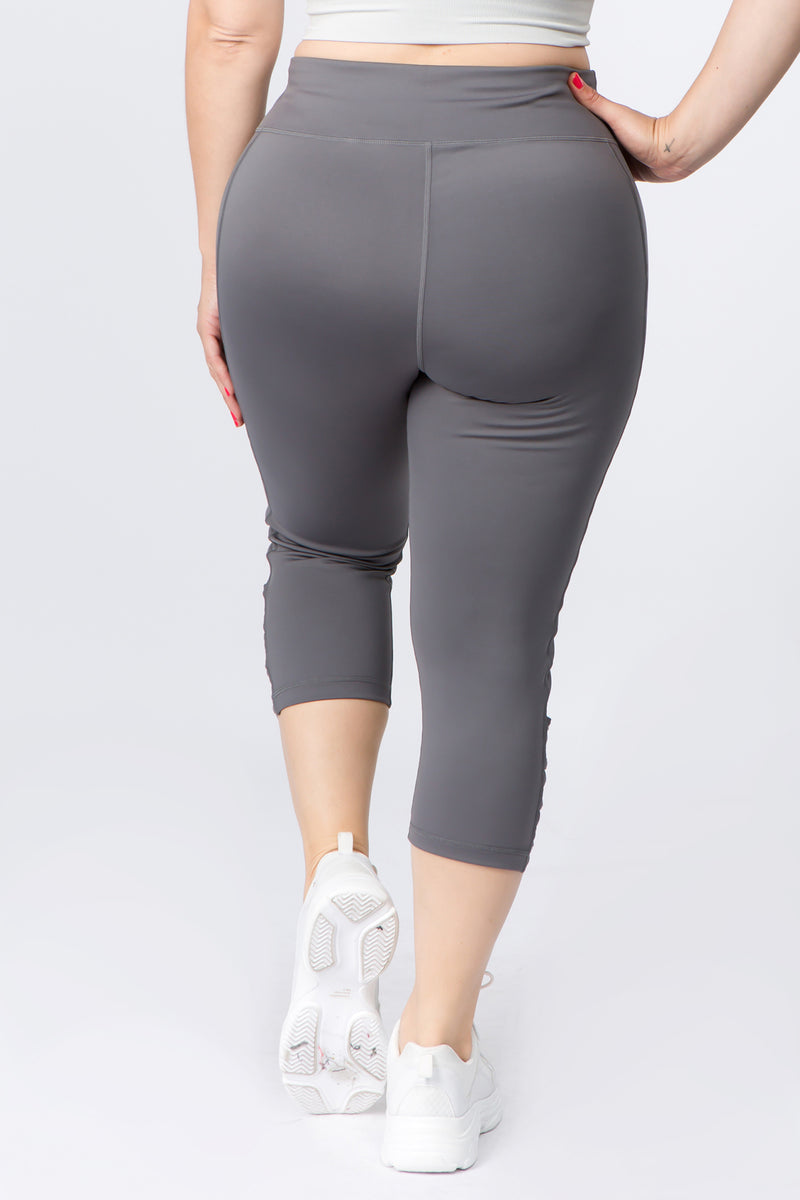 ICONOFLASH Women's Solid Color Seamless Capri Leggings (Plus Size, 2-Pack;  Coffee & Metal Gray) at  Women's Clothing store
