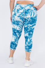 Plus Size Wild and Free Tie-Dye Print Active Capri Leggings