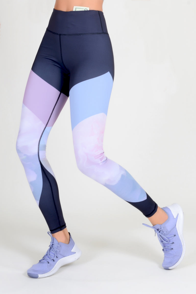 active graphic leggings with pocket for women 