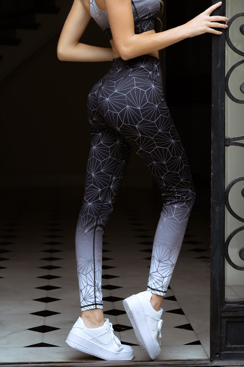 All About the Ombre Active Leggings – ICONOFLASH