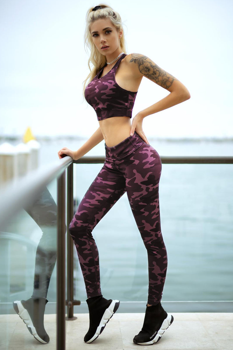 Red Camouflage Active Sports Bra and Leggings Set