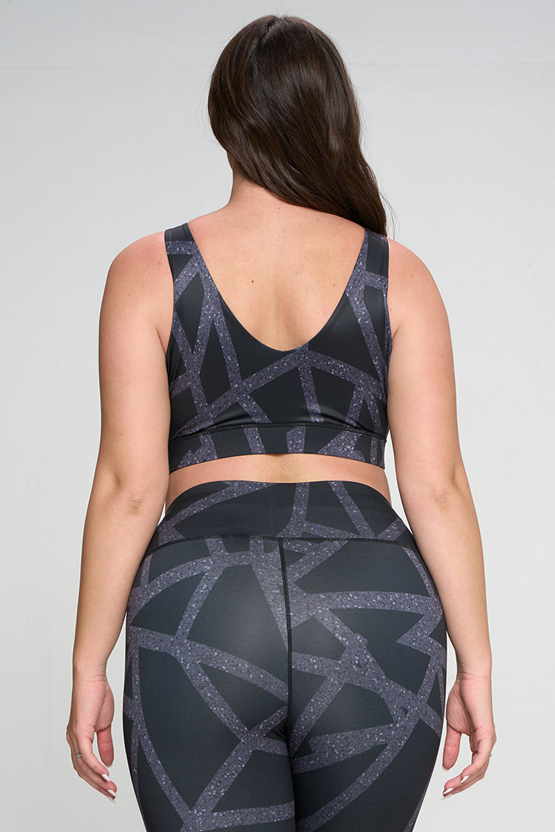 Plus Size Smoky Abstract Grid Active Sports Bra