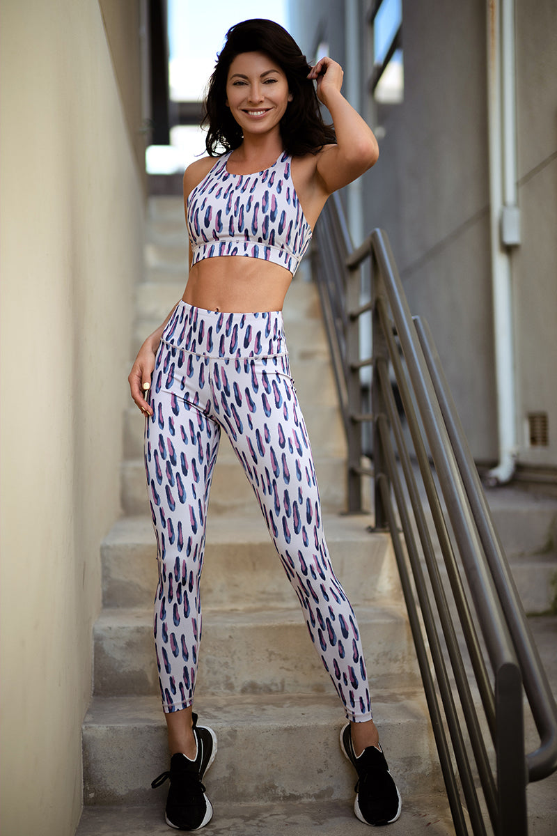Abstract Purple Spotted Active Set