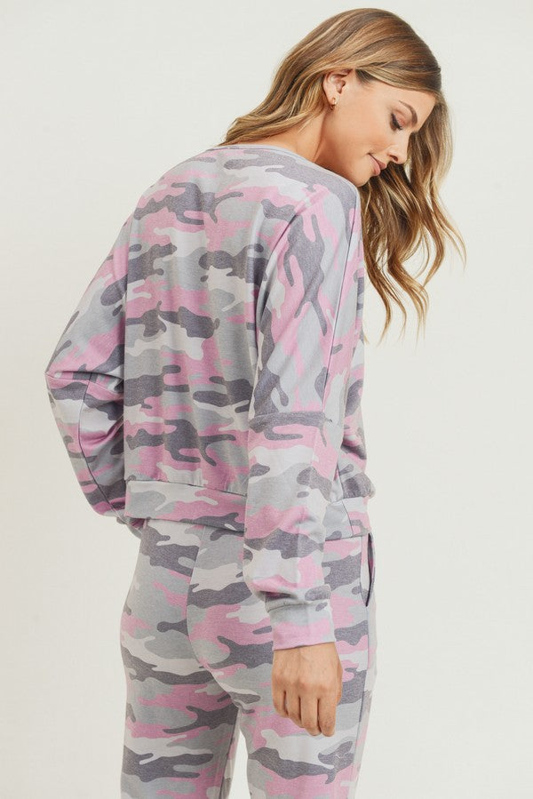 Relaxed Camo Print Pullover Top